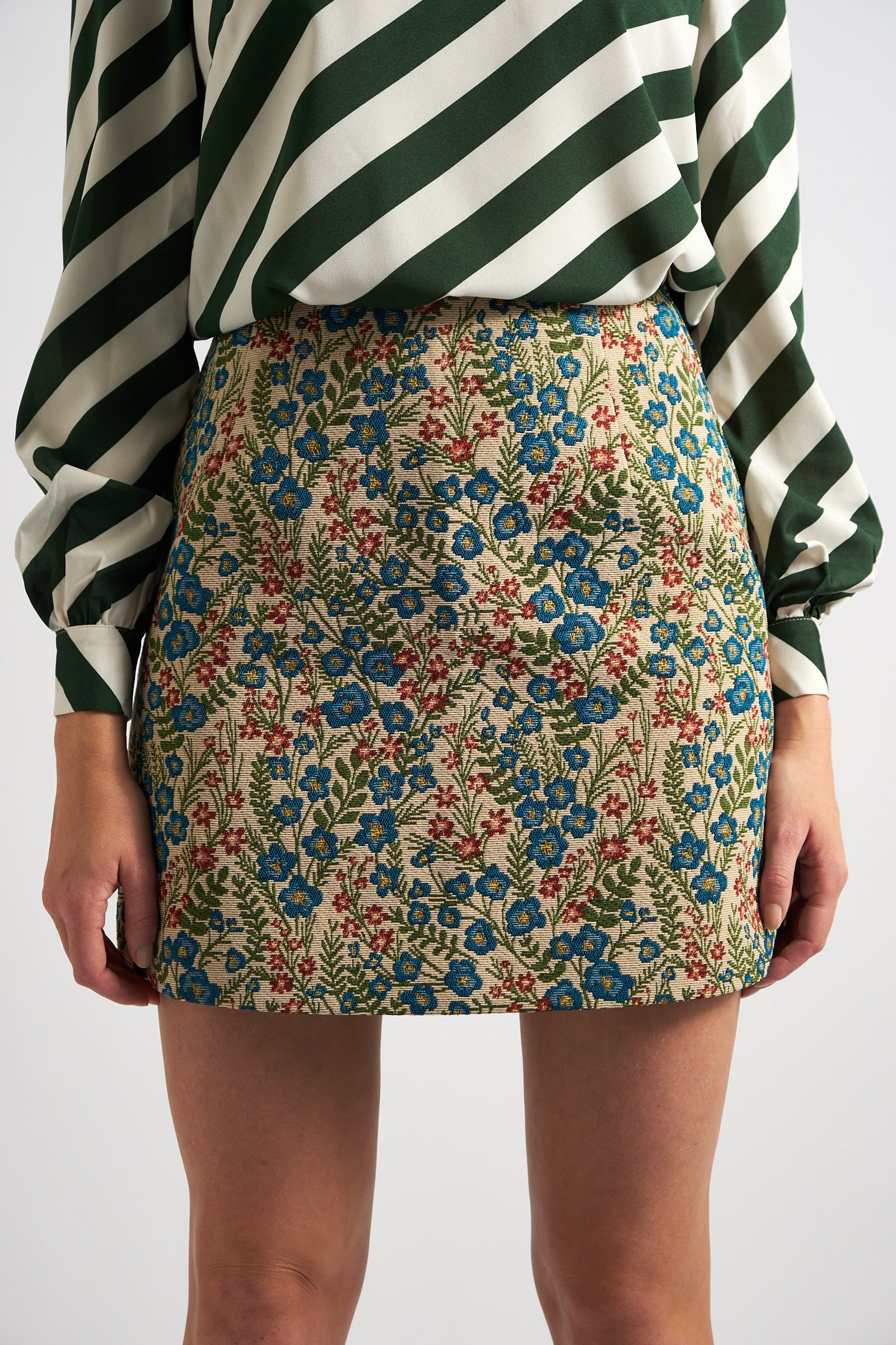 Jacquard a-line mini outlet skirt