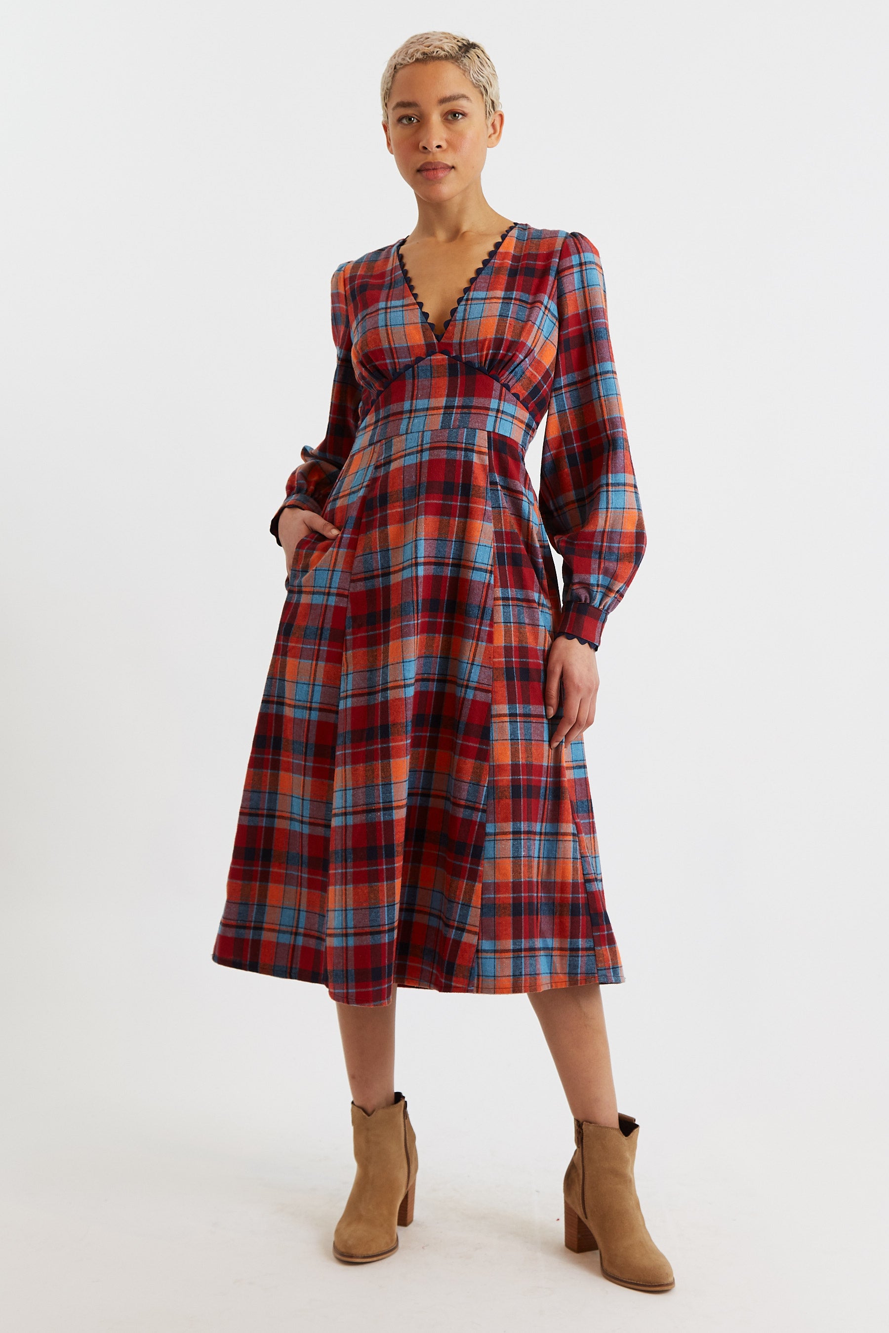 Lou lou best sale plaid midi dress