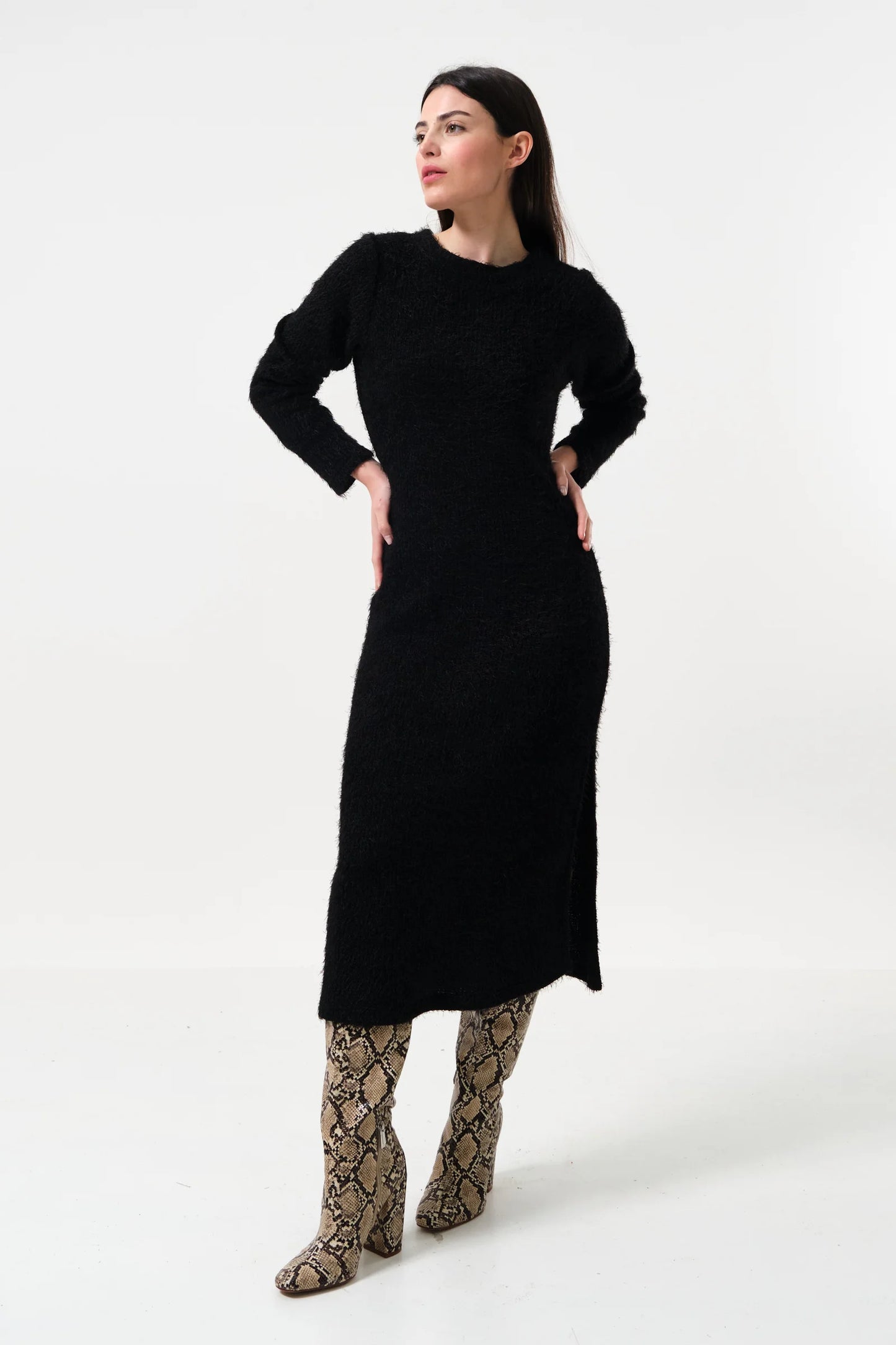 Guila Eyelash Rib Long Sleeve Midi Dress - Black