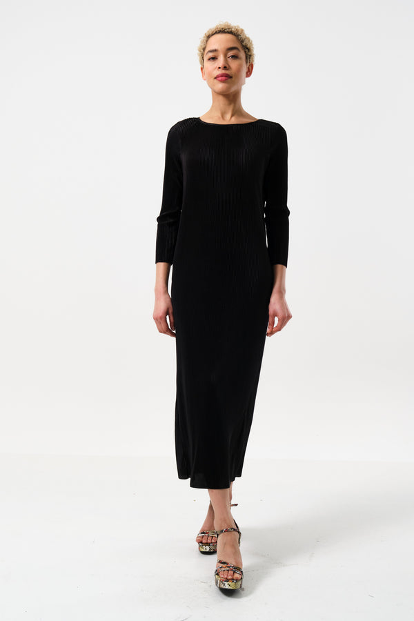 Joeva Pleated Midi Dress - Black